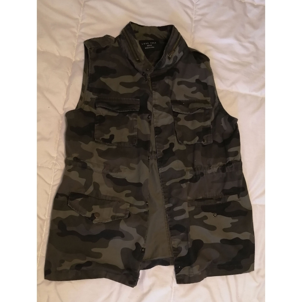 Camo vest